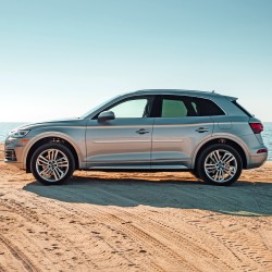  Audi Q5 ChromeLine Painted Body Side Molding 2018 - 2024 / CF-AUDI-Q5-18