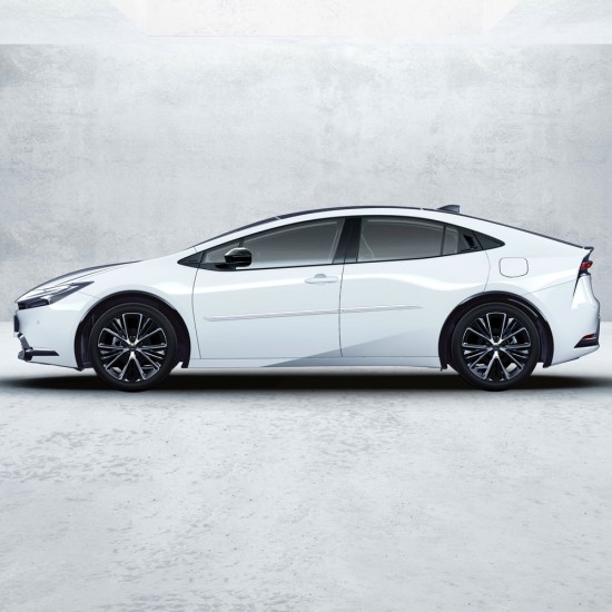 Toyota Prius ChromeLine Painted Body Side Molding 2023 - 2024 / CF7-PRI23 Toyota Prius ChromeLine Painted Body Side Molding 2023 - 2024 / CF7-PRI23