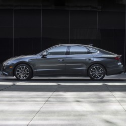  Hyundai Sonata ChromeLine Painted Body Side Molding 2020 - 2025 / CF7-SON20