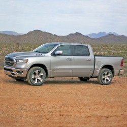  Ram 1500 Crew Cab ChromeLine Painted Body Side Molding 2019 - 2023 / CFS-RAM19-CC