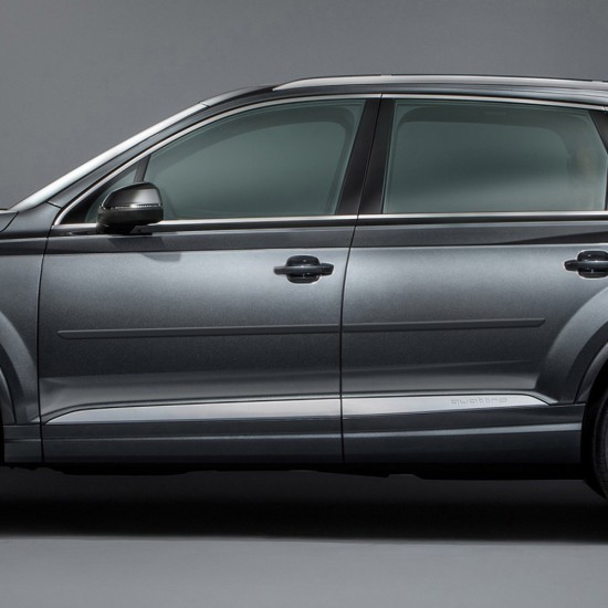 Audi Q7 Painted Body Side Molding 2007 - 2022 / FE-AUDI-Q7 Audi Q7 Painted Body Side Molding 2007 - 2022 / FE-AUDI-Q7