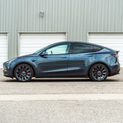  Tesla Model Y Painted Body Side Molding 2020 - 2024 / FE-TESLA-Y
