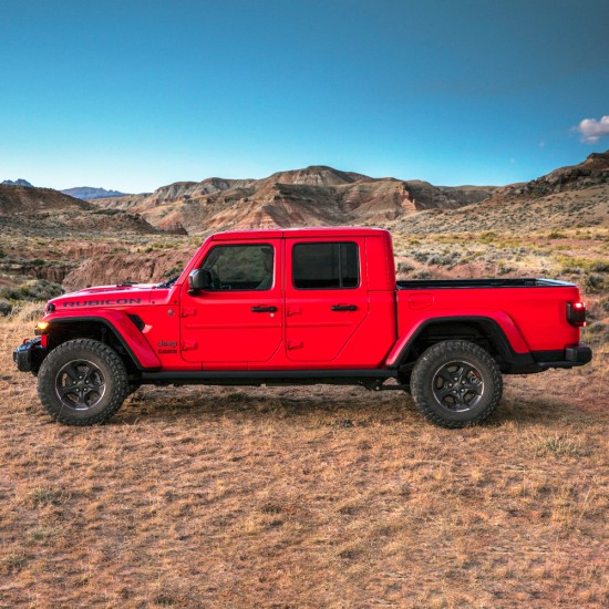 Jeep Gladiator Painted Body Side Molding 2020 - 2022 / FE-WRANGLER-4DR Jeep Gladiator Painted Body Side Molding 2020 - 2022 / FE-WRANGLER-4DR