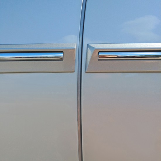  Nissan Altima 4 Door ChromeLine Painted Body Side Molding 2013 - 2018 / CF7-ALT13