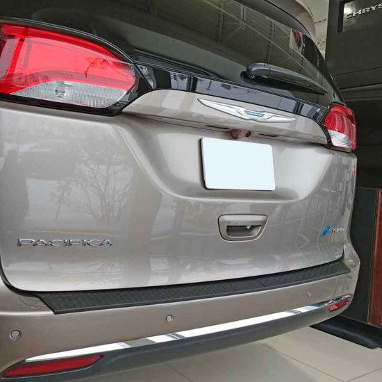  Chrysler Pacifica Rear Bumper Protector 2017 - 2025 / RBP-017