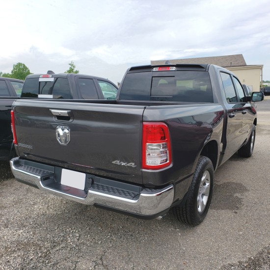 Dodge Ram 1500 Crew Cab Matte Black Truck Cab Spoiler 2019 - 2023 / EGR982959 Dodge Ram 1500 Crew Cab Matte Black Truck Cab Spoiler 2019 - 2023 / EGR982959