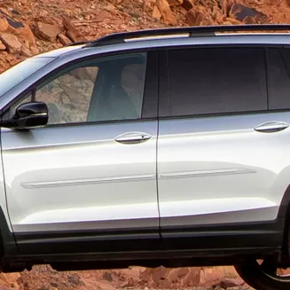 Honda Passport Painted Body Side Moldings with Chrome Inserts 2019 - 2025