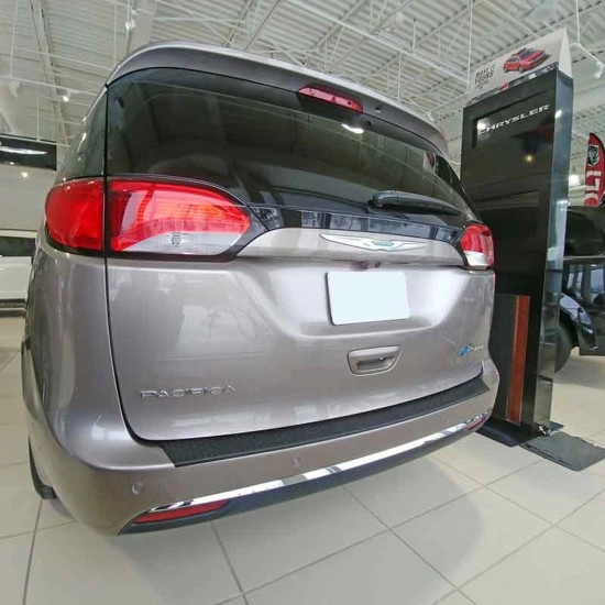  Chrysler Pacifica Rear Bumper Protector 2017 - 2025 / RBP-017
