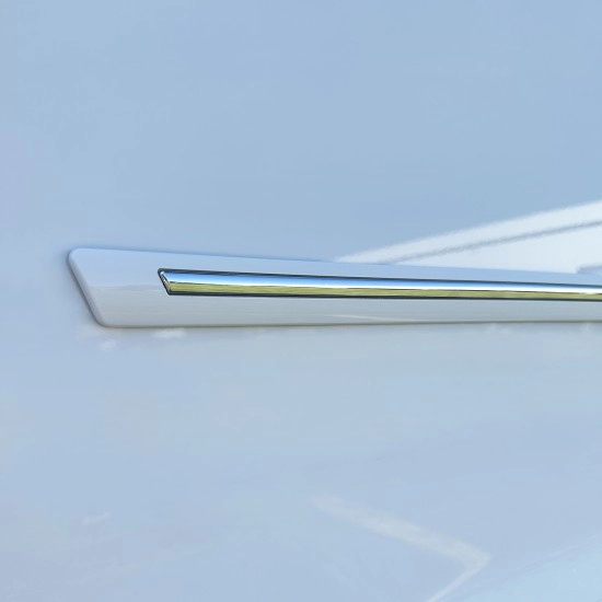  Toyota Avalon ChromeLine Painted Body Side Molding 2013 - 2018 / CF-AVA13